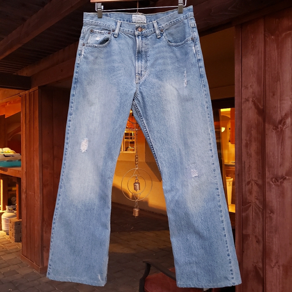 American Eagle Outifitter bootcut men's jeans